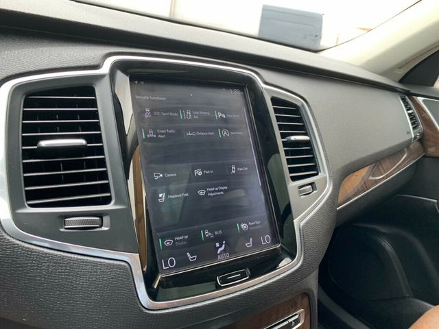 2019 Volvo XC90 T6 AWD Momentum Low Miles Heads up display - 23062383 - 45
