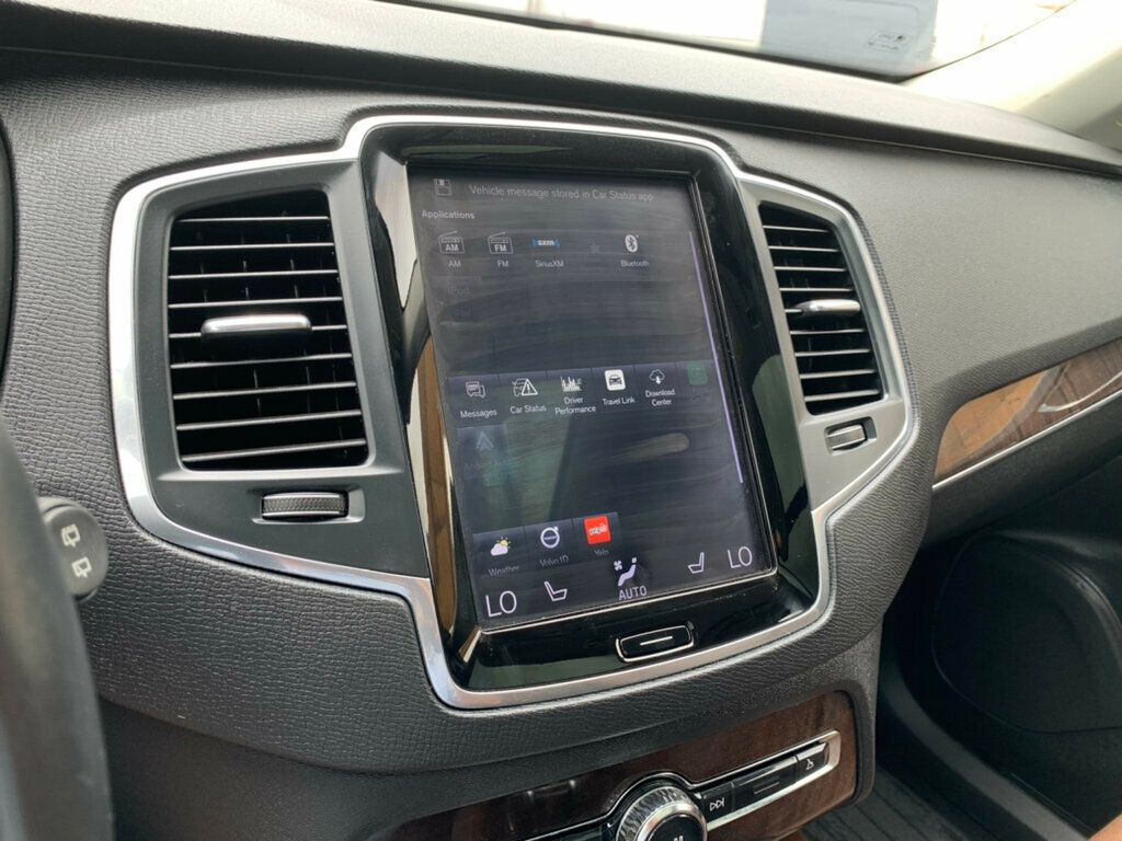 2019 Volvo XC90 T6 AWD Momentum Low Miles Heads up display - 23062383 - 46