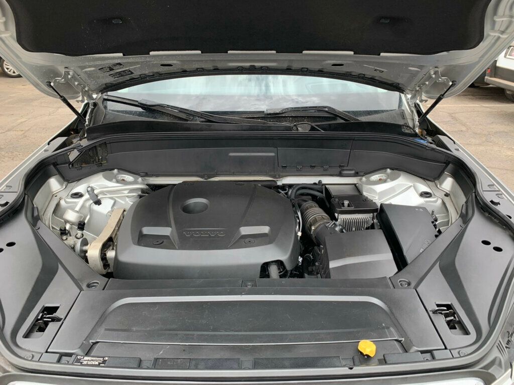 2019 Volvo XC90 T6 AWD Momentum Low Miles Heads up display - 23062383 - 50