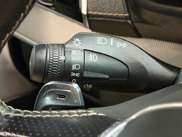 2019 Volvo XC90 T6 AWD R-Design - 22988103 - 40