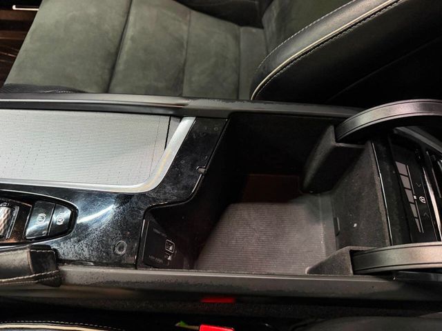 2019 Volvo XC90 T6 AWD R-Design - 22988103 - 56