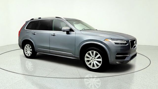 2019 Volvo XC90 T6 Momentum AWD w/ Heated Rear Seats & 20'' Wheels - 23097437 - 2