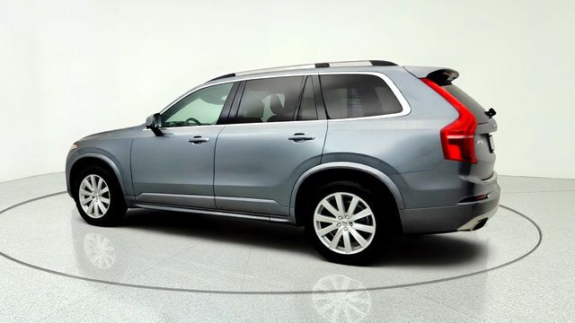 2019 Volvo XC90 T6 Momentum AWD w/ Heated Rear Seats & 20'' Wheels - 23097437 - 6