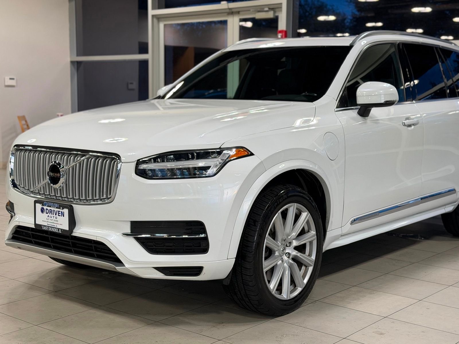 2019 Volvo XC90 T8 Inscription photo 3