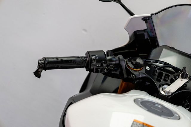 2019 YAMAHA YZF-R3 ABS NICE UPGRADES!!! - 22948816 - 9