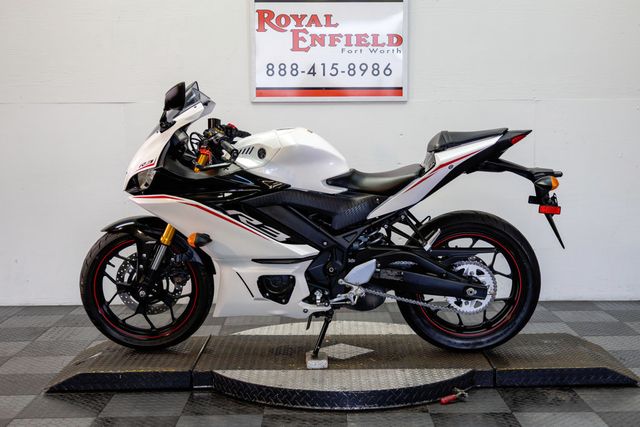 2019 YAMAHA YZF-R3 ABS NICE UPGRADES!!! - 22948816 - 1