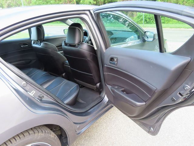 2020 Acura ILX Sedan w/Technology Pkg - 23033235 - 26