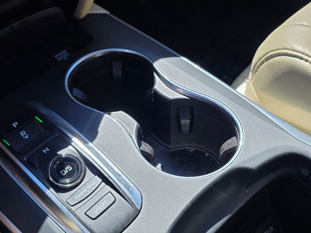 2020 Acura MDX FWD 7-Passenger - 22998640 - 35