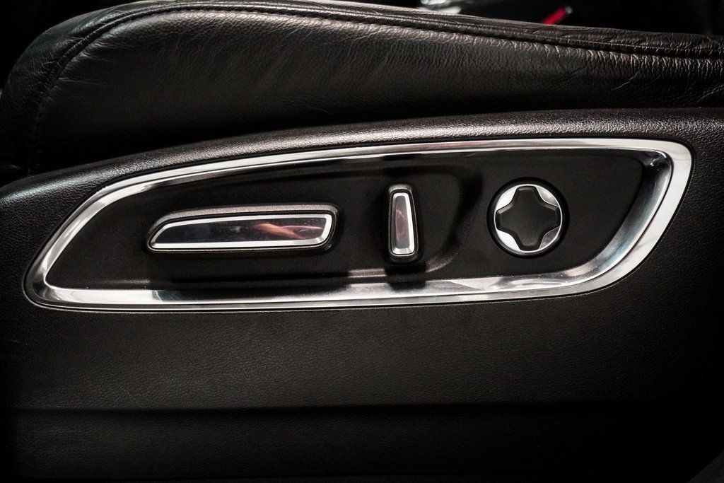 2020 Acura MDX Base photo 12