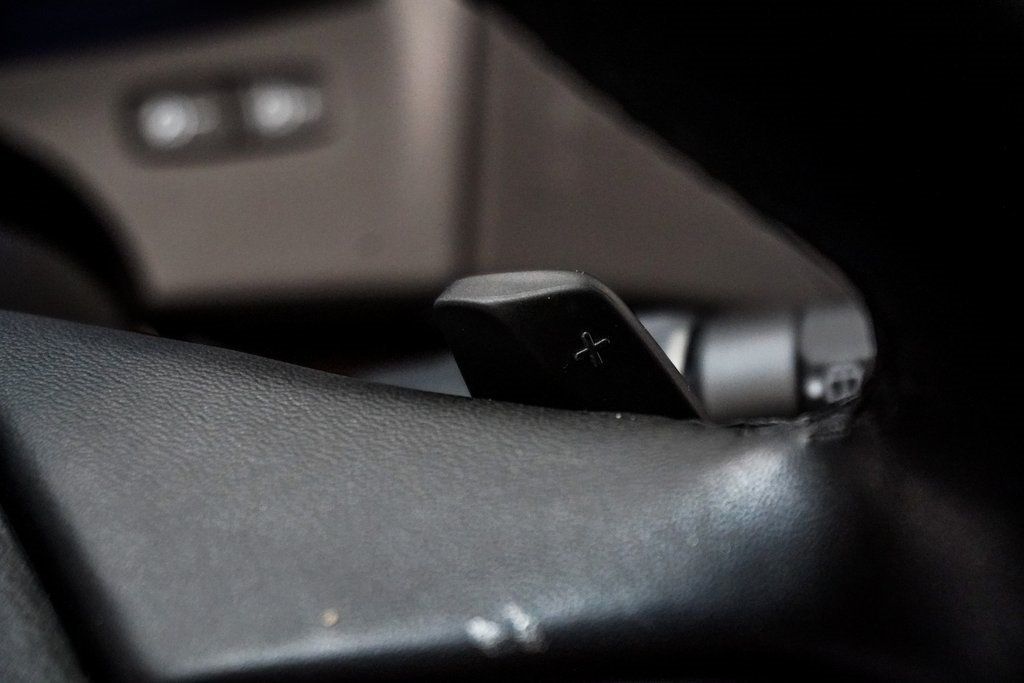 2020 Acura MDX Base photo 24