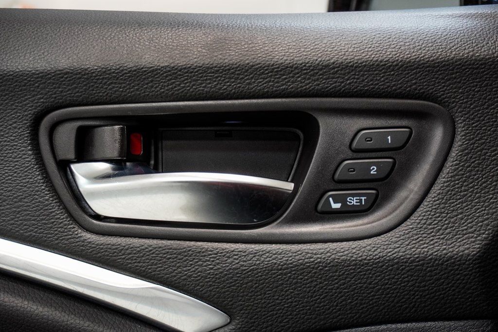 2020 Acura MDX Base photo 30