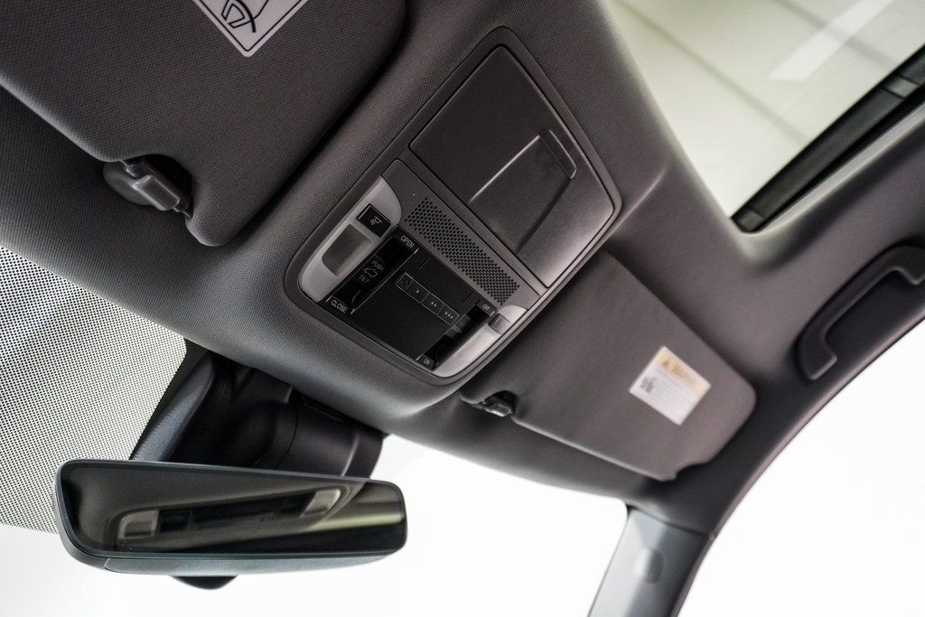 2020 Acura MDX Base photo 38