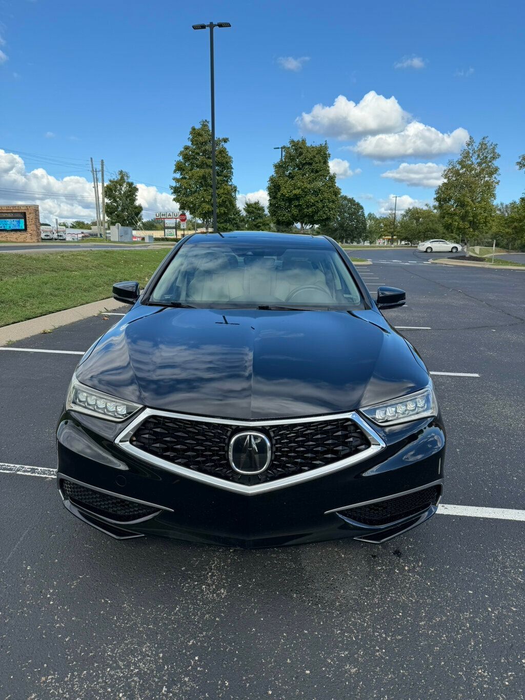 2020 Acura TLX photo 2