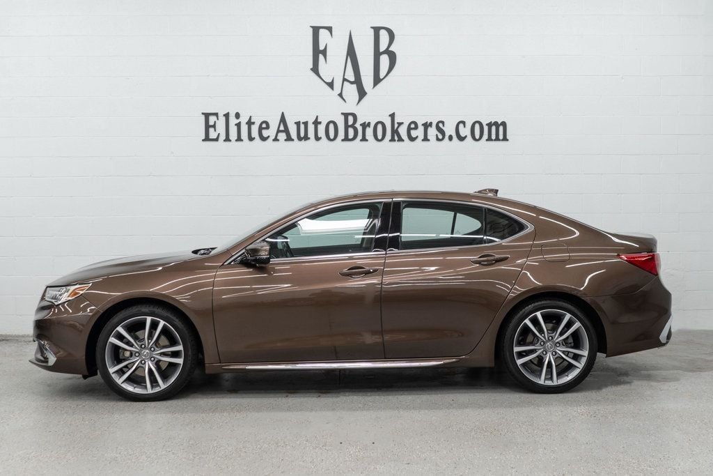 Acura TLX photo 2