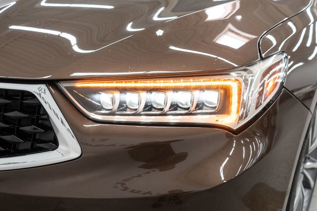 Acura TLX photo 40