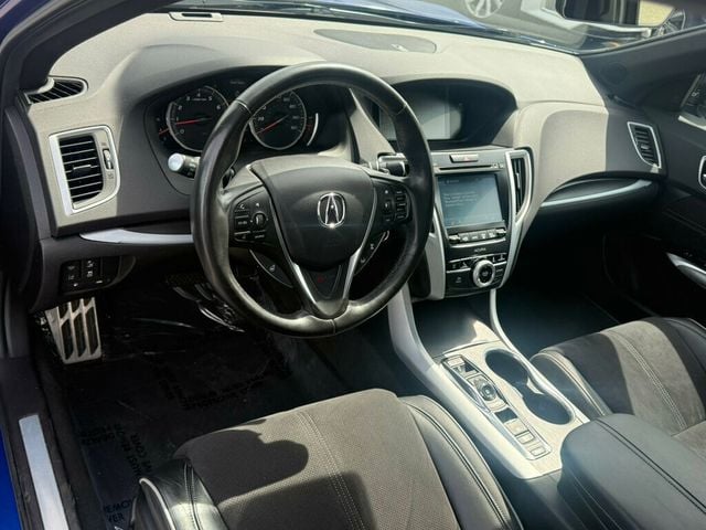 2020 Acura TLX 3.5L SH-AWD w/Technology/A-Spec Pkg - 23004940 - 9