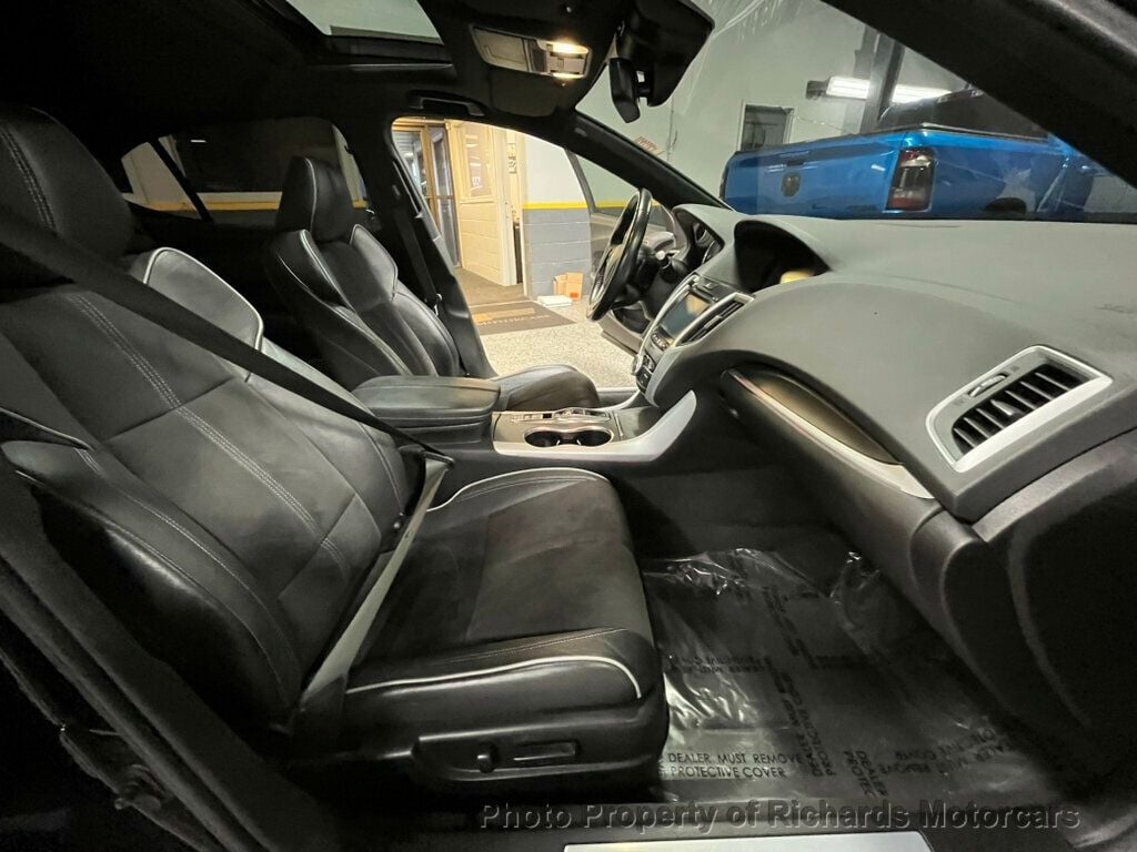 2020 Acura TLX 3.5L SH-AWD w/Technology Pkg - 22899845 - 23