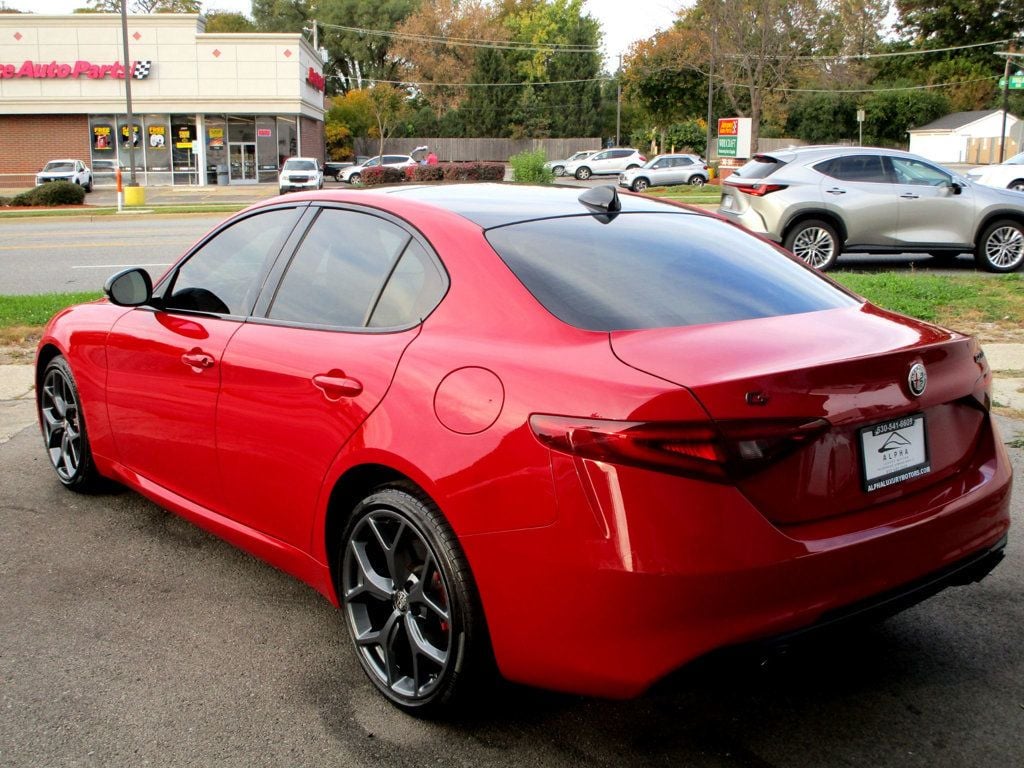 2020 Alfa Romeo Giulia AWD - 23100089 - 9