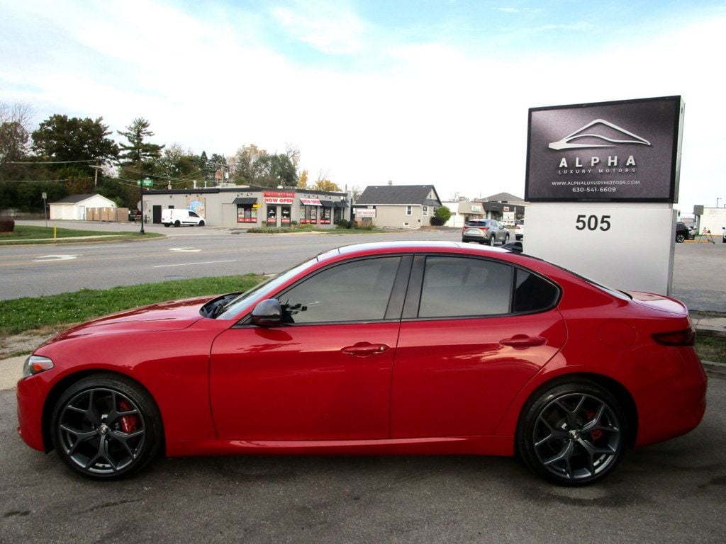 2020 Alfa Romeo Giulia AWD - 23100089 - 11