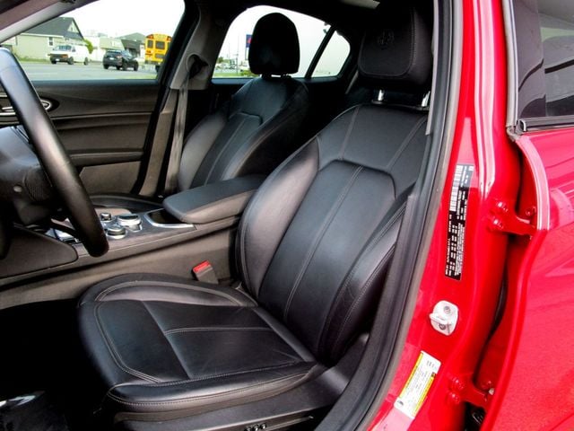 2020 Alfa Romeo Giulia AWD - 23100089 - 15