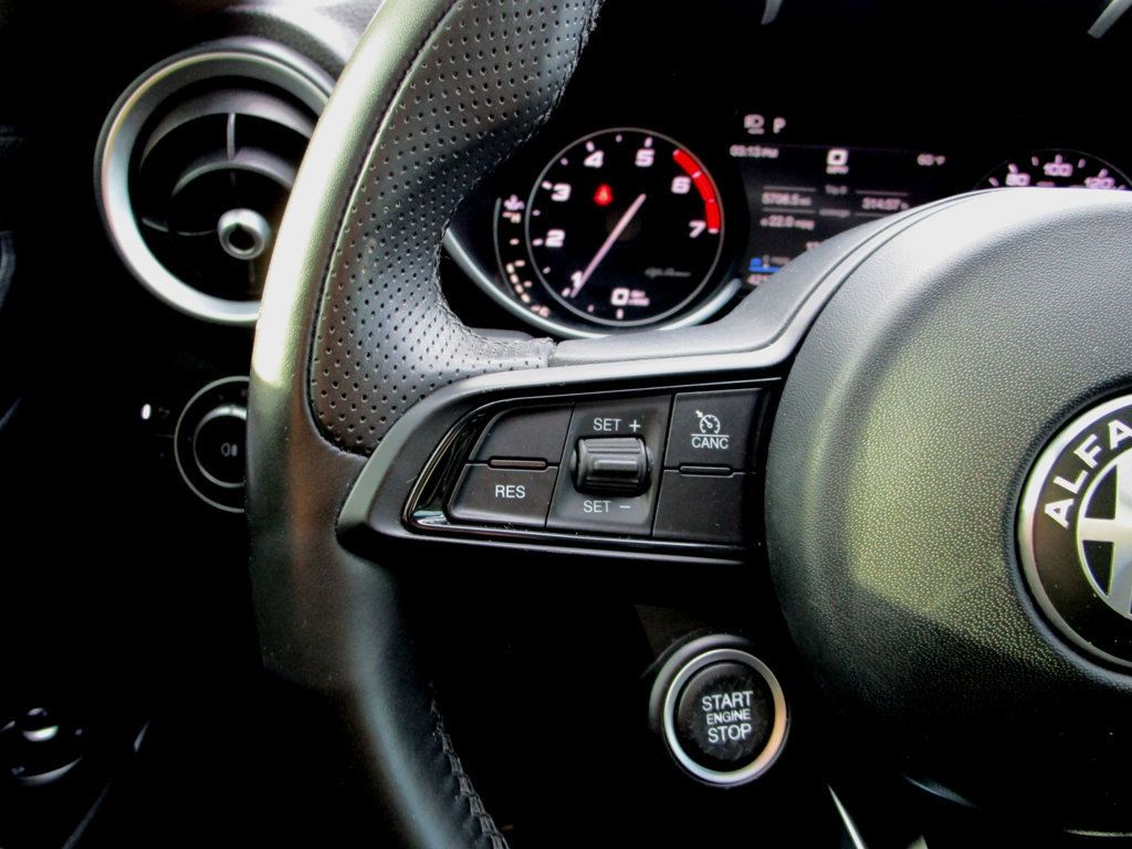 2020 Alfa Romeo Giulia AWD - 23100089 - 20