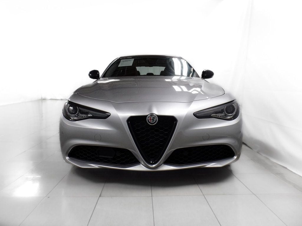 2020 Alfa Romeo Giulia AWD - 22717332 - 1