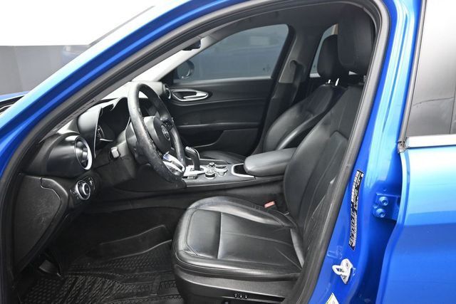 2020 Alfa Romeo Giulia RWD - 23030286 - 5