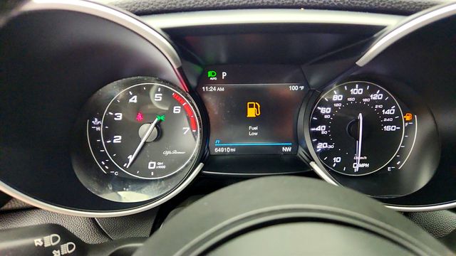 2020 Alfa Romeo Giulia Ti AWD w/ Dual-Pane Sunroof, h/k Premium Audio & Blind Spot Pkg - 23040011 - 14