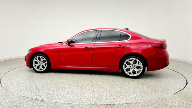 2020 Alfa Romeo Giulia Ti AWD w/ Dual-Pane Sunroof, h/k Premium Audio & Blind Spot Pkg - 23040011 - 7