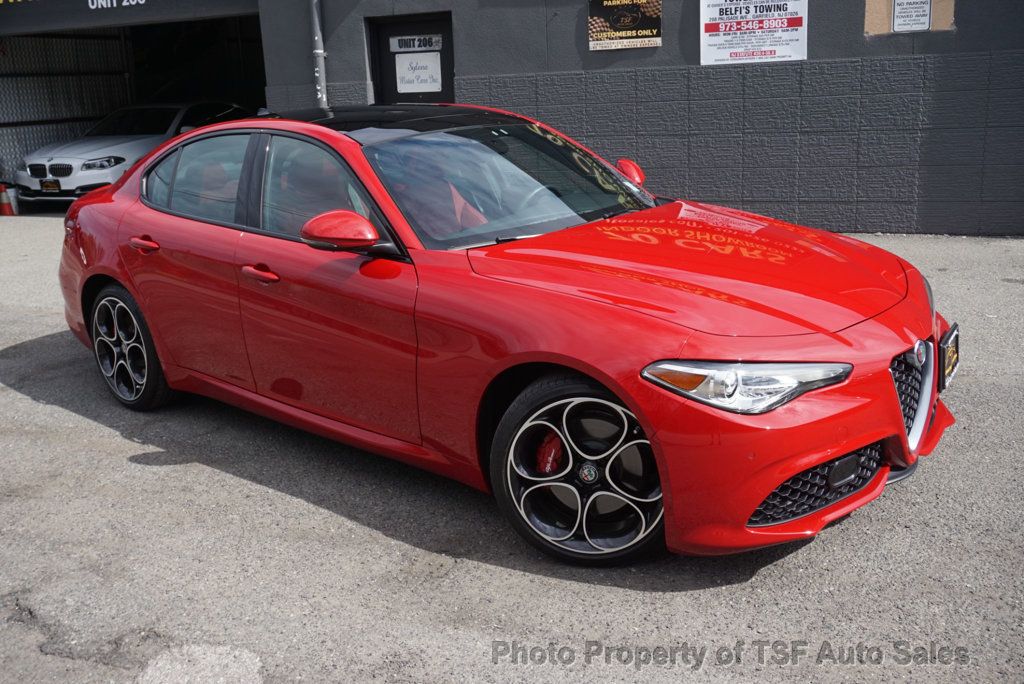 2020 Alfa Romeo Giulia Ti Sport AWD RED LEATHER CARPLAY REAR CAMERA PANO ROOF HOT SEATS - 23007104 - 1