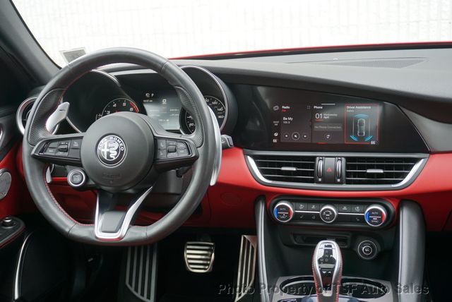 2020 Alfa Romeo Giulia Ti Sport AWD RED LEATHER CARPLAY REAR CAMERA PANO ROOF HOT SEATS - 23007104 - 19