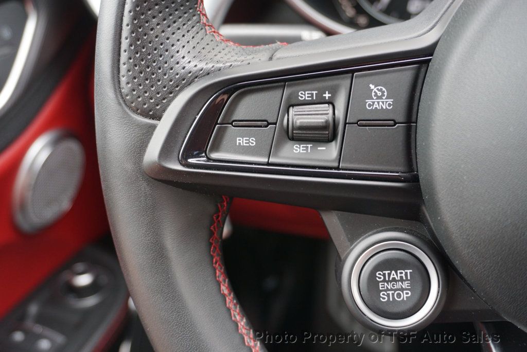 2020 Alfa Romeo Giulia Ti Sport AWD RED LEATHER CARPLAY REAR CAMERA PANO ROOF HOT SEATS - 23007104 - 39