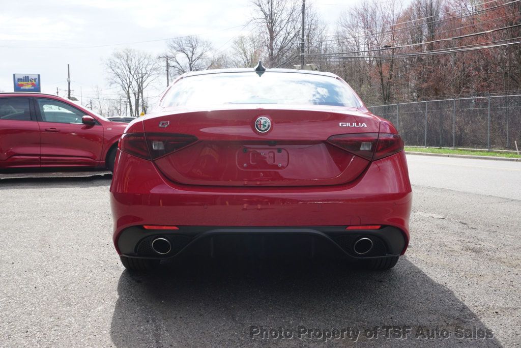 2020 Alfa Romeo Giulia Ti Sport AWD RED LEATHER CARPLAY REAR CAMERA PANO ROOF HOT SEATS - 23007104 - 6