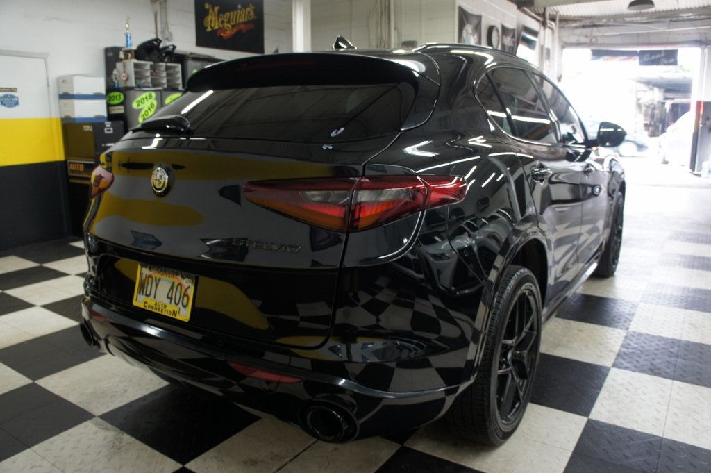 2020 Alfa Romeo Stelvio Sexy, Stylish and Cool! - 22496070 - 12