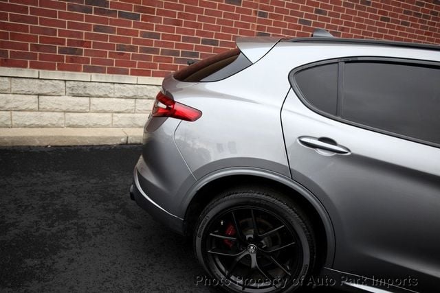 2020 Alfa Romeo Stelvio Ti AWD - 22881568 - 11
