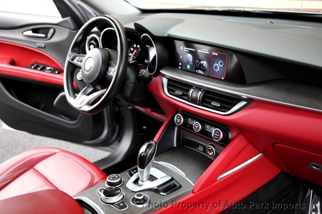 2020 Alfa Romeo Stelvio Ti AWD - 22881568 - 30