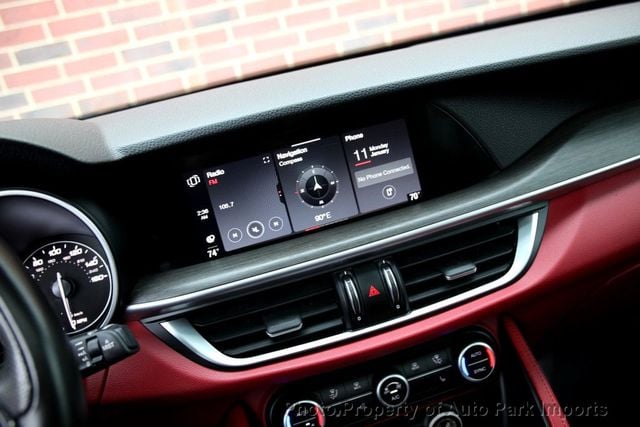 2020 Alfa Romeo Stelvio Ti AWD - 22881568 - 31