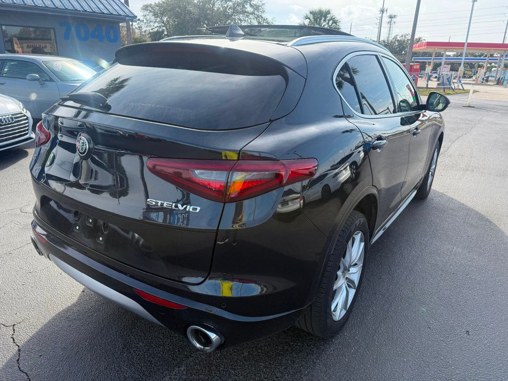 2020 Alfa Romeo Stelvio Ti Lusso AWD - 22750172 - 4