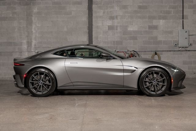 2020 Aston Martin Vantage  - 22949906 - 1