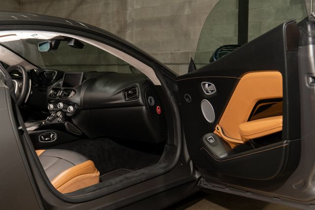 2020 Aston Martin Vantage  - 22949906 - 23