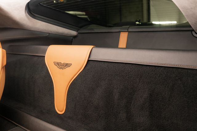 2020 Aston Martin Vantage  - 22949906 - 25