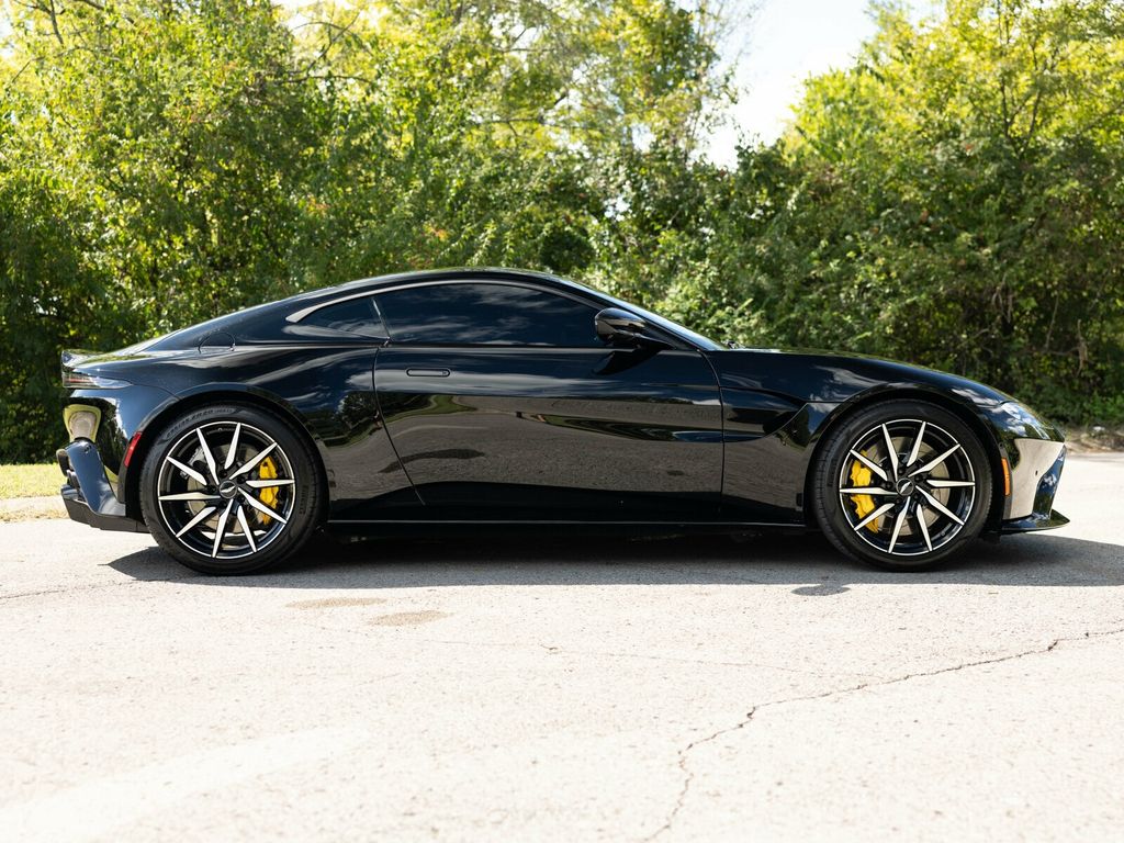 2020 Aston Martin Vantage 503 HP V8!! Black 20" Directional Diamond Turned Wheels - 22925205 - 10