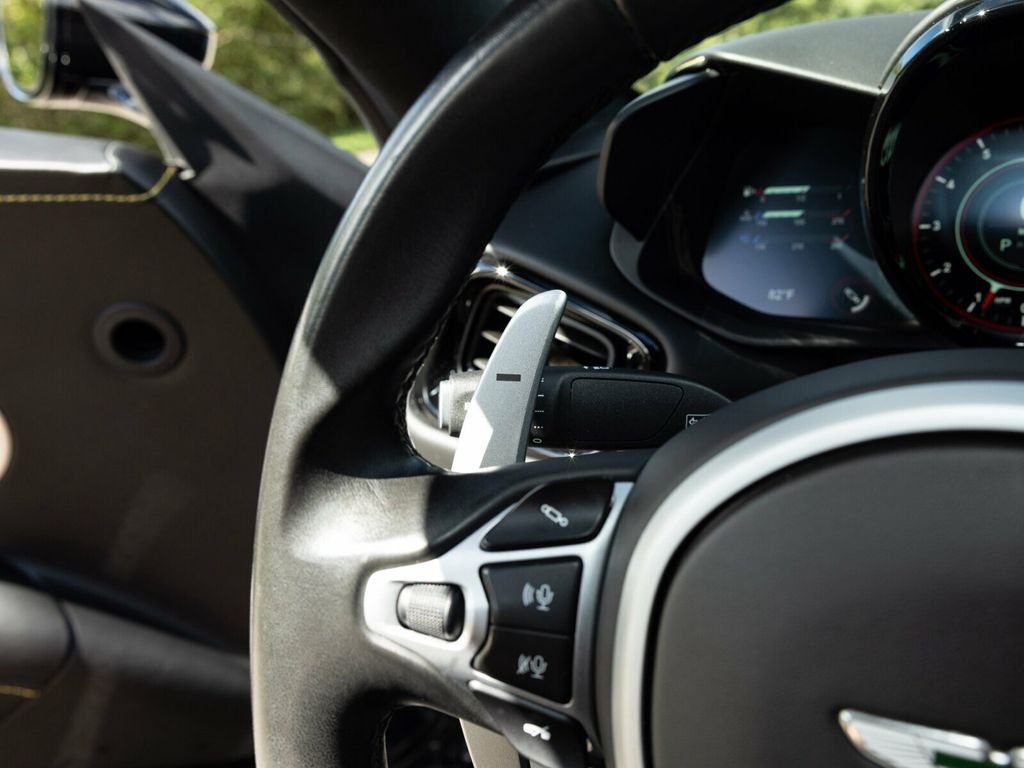 2020 Aston Martin Vantage 503 HP V8!! Black 20" Directional Diamond Turned Wheels - 22925205 - 35