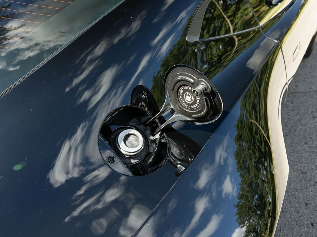 2020 Aston Martin Vantage 503 HP V8!! Black 20" Directional Diamond Turned Wheels - 22925205 - 51