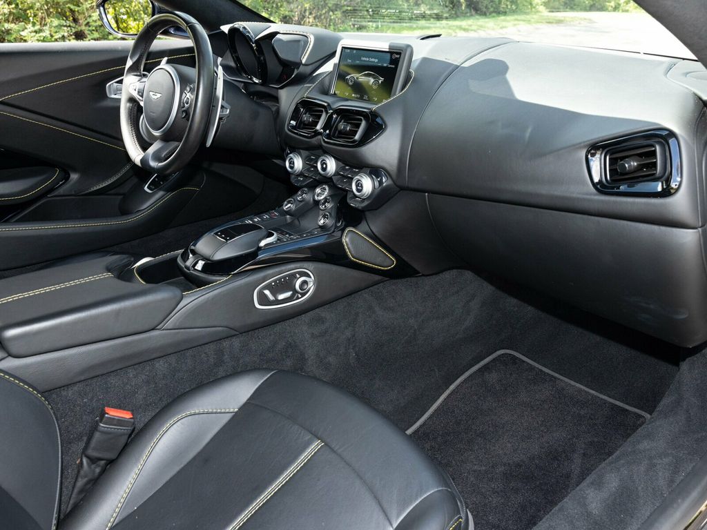 2020 Aston Martin Vantage 503 HP V8!! Black 20" Directional Diamond Turned Wheels - 22925205 - 53