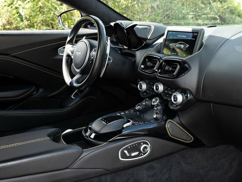 2020 Aston Martin Vantage 503 HP V8!! Black 20" Directional Diamond Turned Wheels - 22925205 - 55