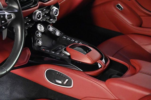 2020 Aston Martin Vantage Base - 23007217 - 13