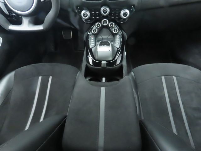 2020 Aston Martin Vantage Coupe - 22982881 - 16