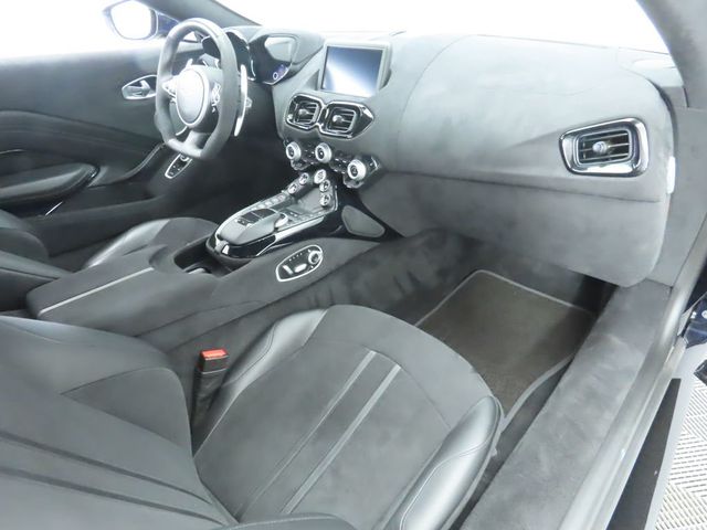 2020 Aston Martin Vantage Coupe - 22982881 - 18