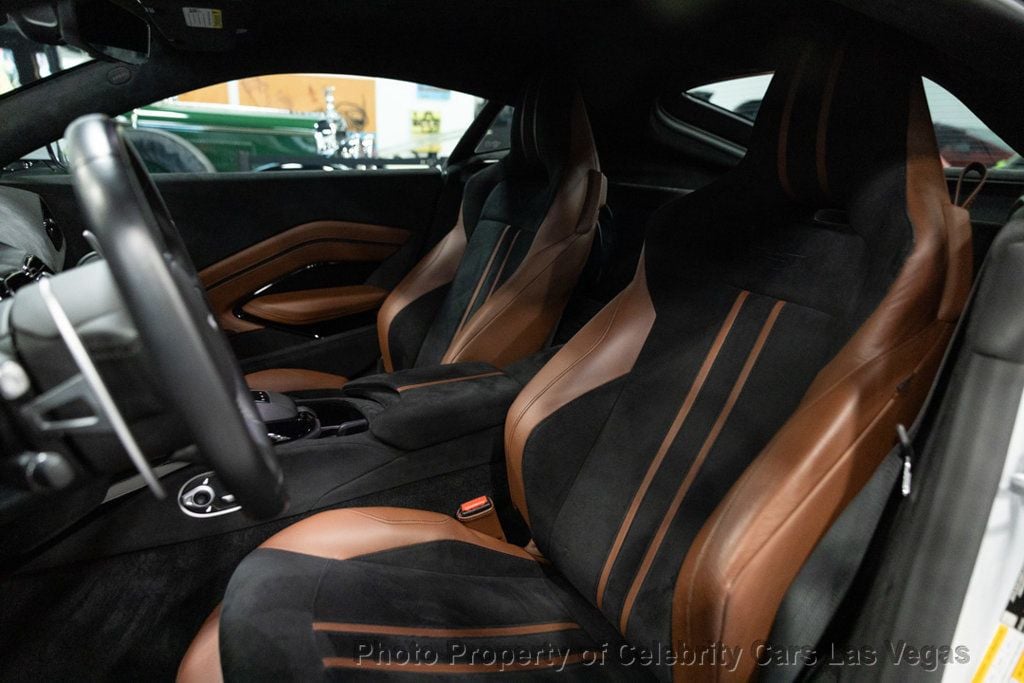 2020 Aston Martin Vantage Coupe - 22705778 - 19